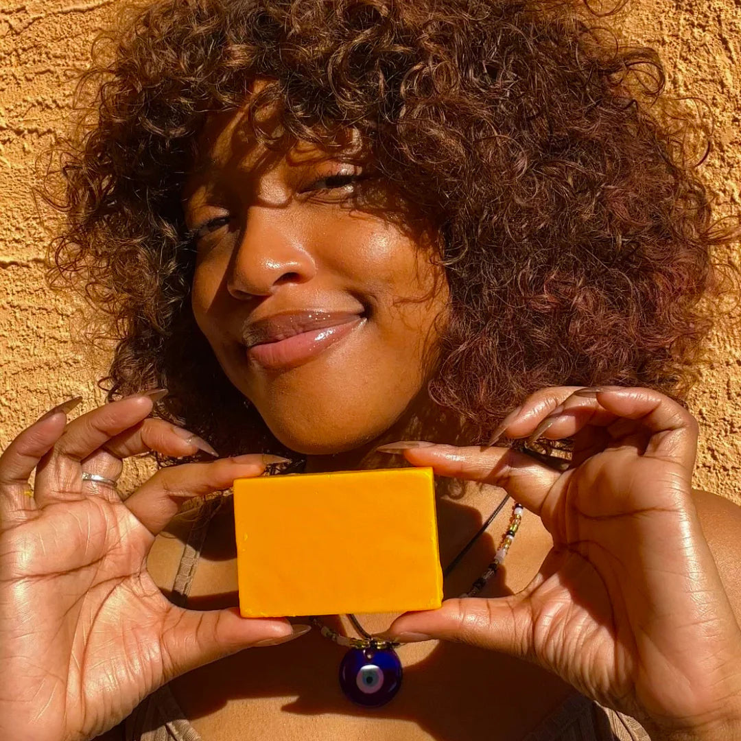 Jabón Turmeric®︎ - Revela la Belleza Natural de Tu Piel